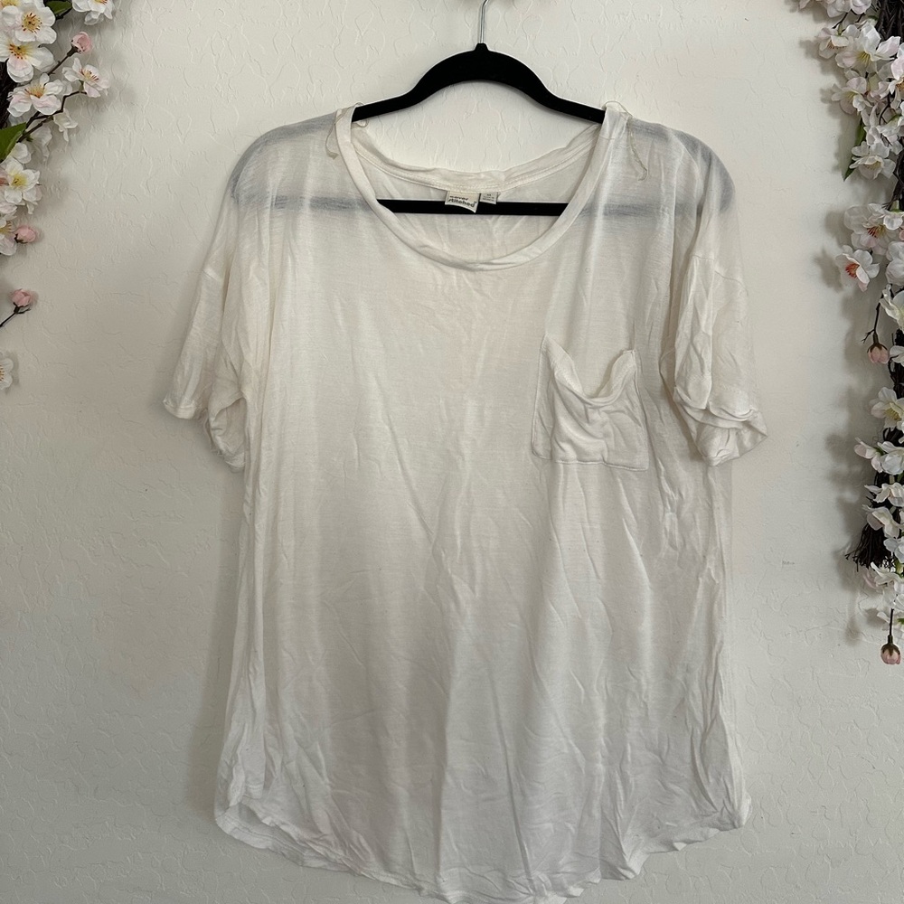 White Pocket T-Shirt